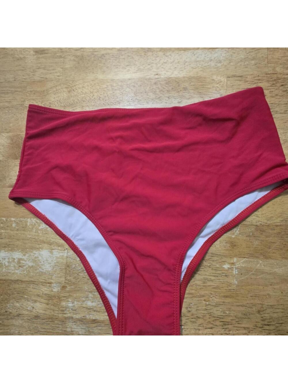 Red High-Waisted Bikini Bottoms Size M